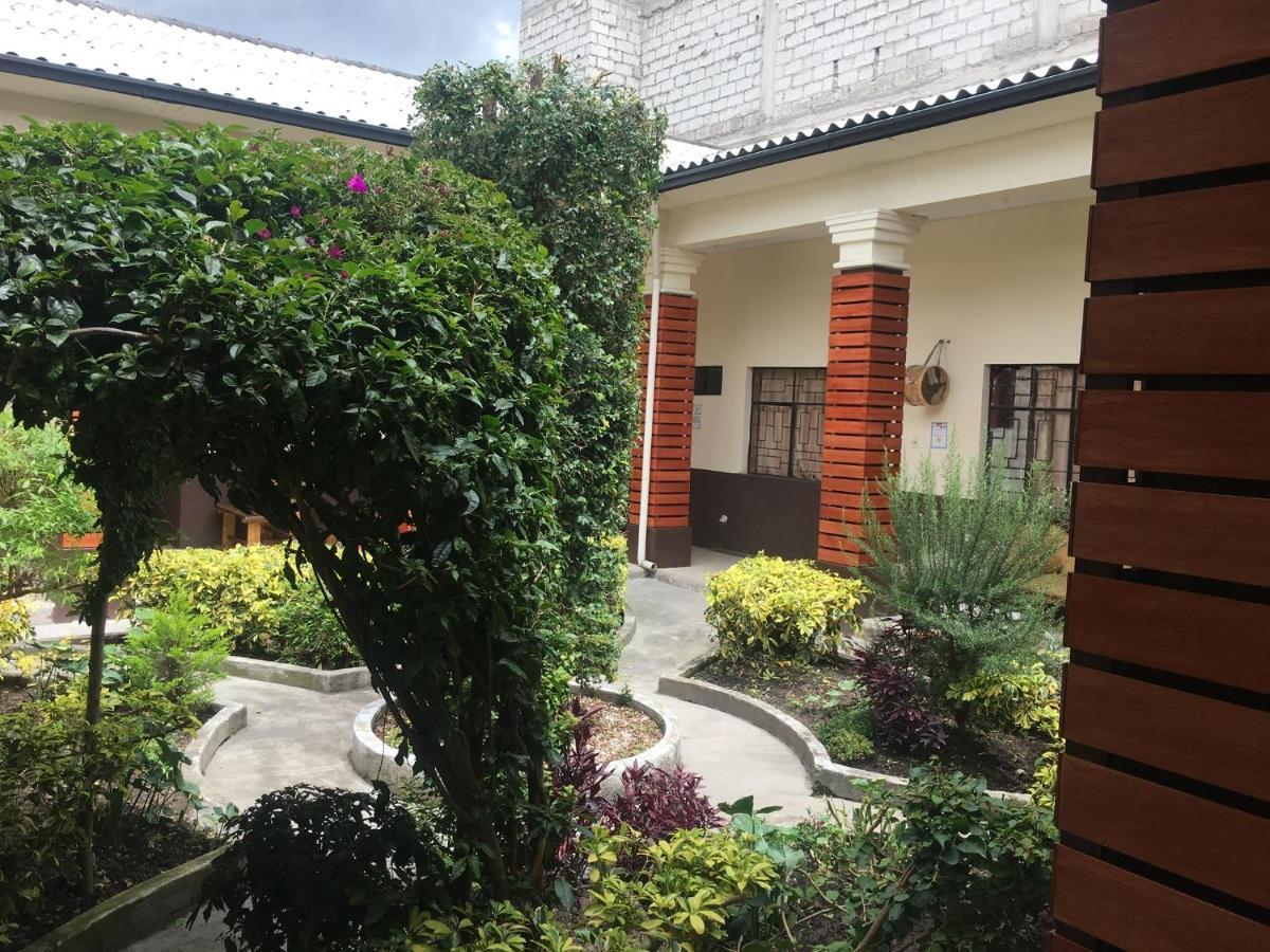 The Backpacker Hostal Ibarra Exterior foto